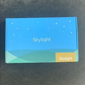 Skylight Digital Picture Frame